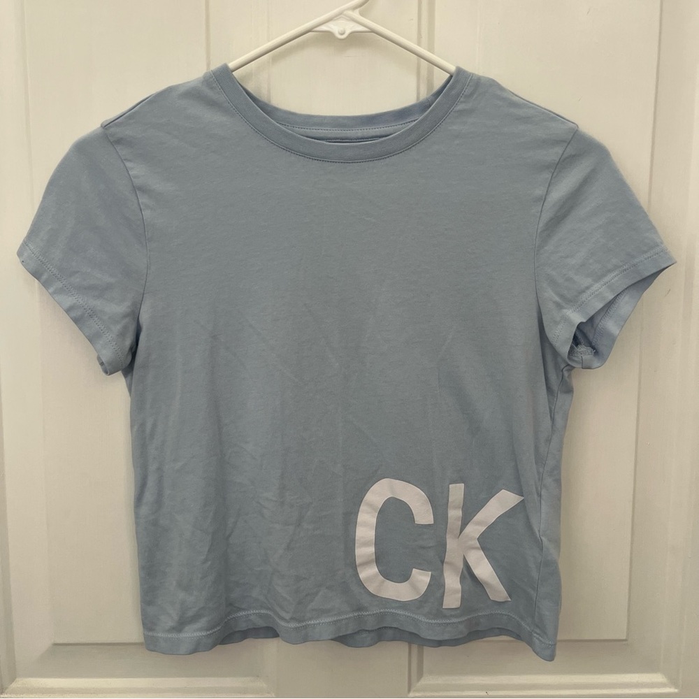 Calvin Klein: crop top, light blue, size XS